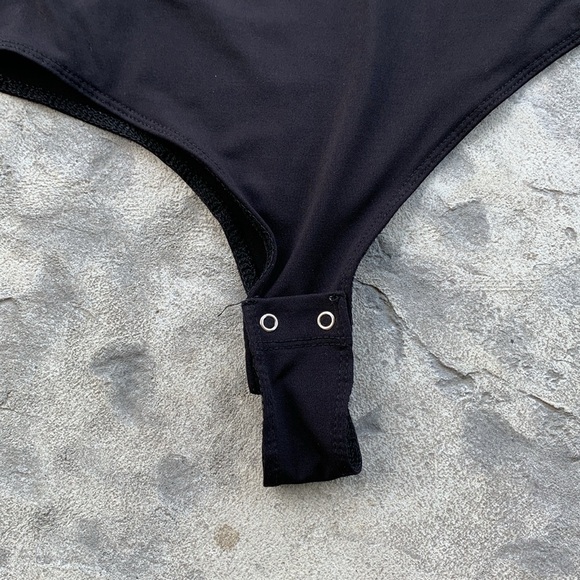 Body suit from Dynamite - Picture 4 of 5